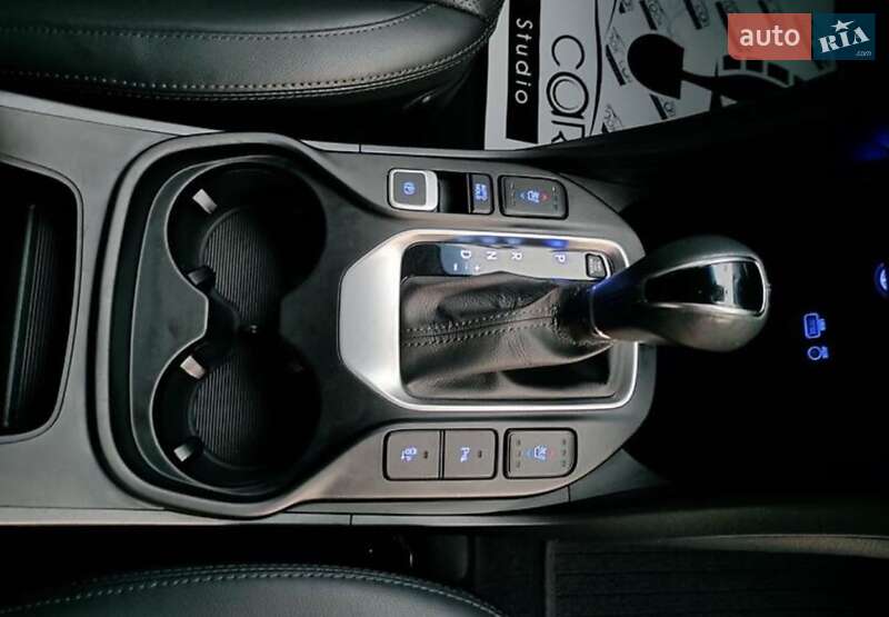 Внедорожник / Кроссовер Hyundai Santa FE 2016 в Болехове