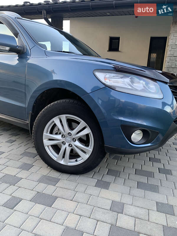 Внедорожник / Кроссовер Hyundai Santa FE 2011 в Калуше фото 4 Внедорожник / Кроссовер Hyundai Santa FE 2011 в Калуше