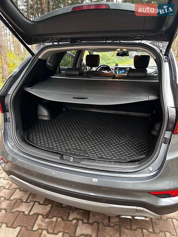 Позашляховик / Кросовер Hyundai Santa FE 2018 в Львові фото 17 Позашляховик / Кросовер Hyundai Santa FE 2018 в Львові