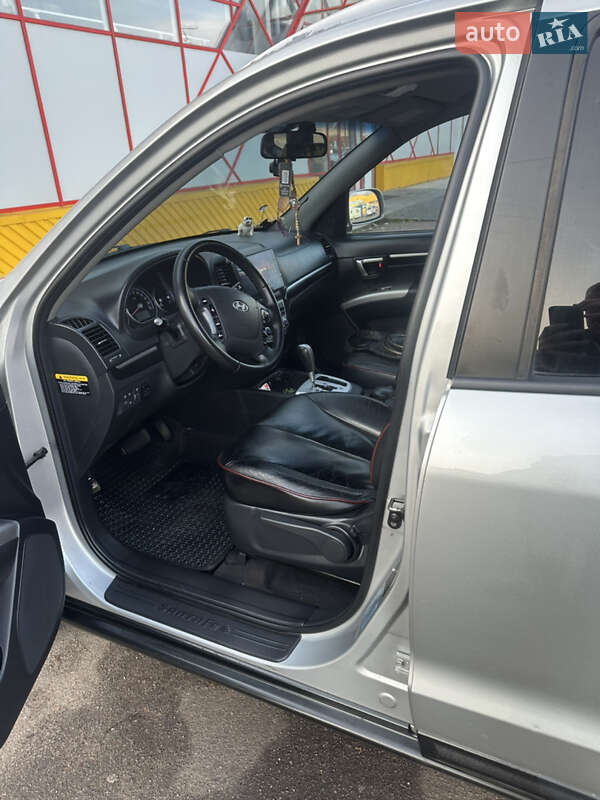 Внедорожник / Кроссовер Hyundai Santa FE 2006 в Житомире фото 5 Внедорожник / Кроссовер Hyundai Santa FE 2006 в Житомире