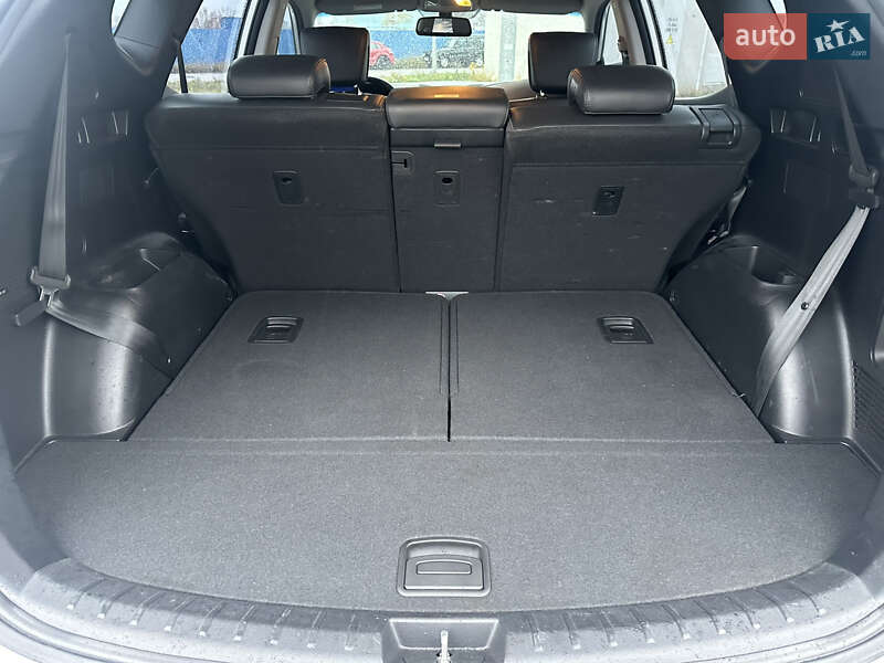 Внедорожник / Кроссовер Hyundai Santa FE 2012 в Киеве