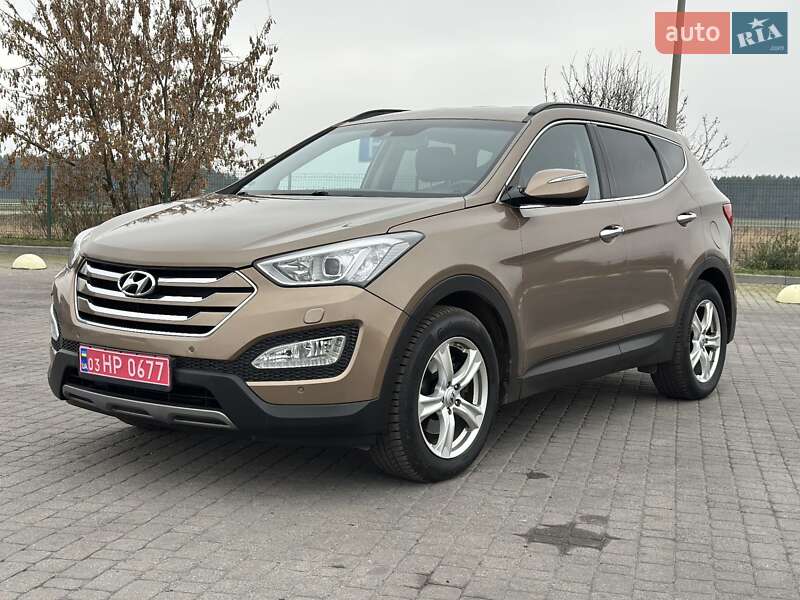 Внедорожник / Кроссовер Hyundai Santa FE 2013 в Радивилове