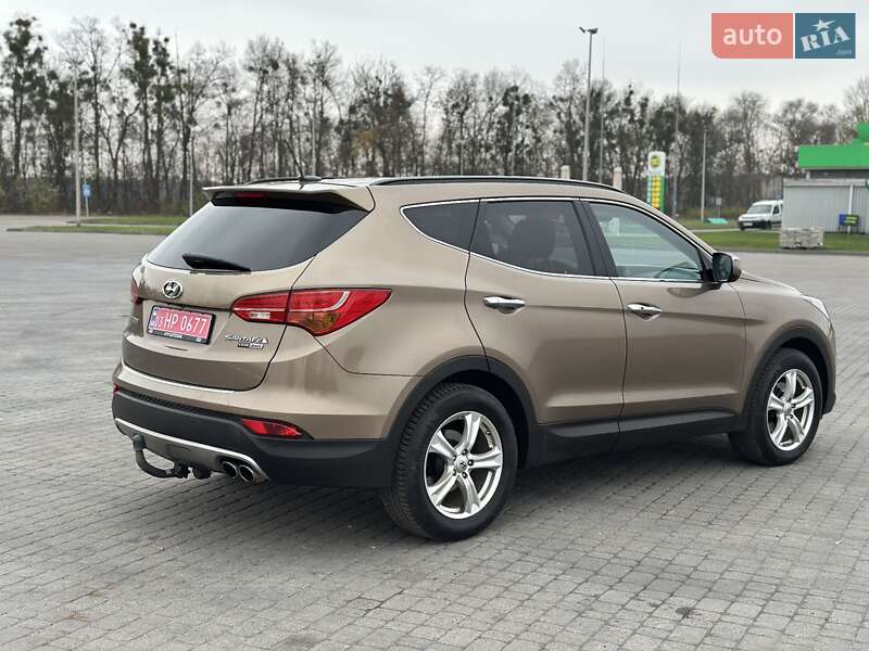 Внедорожник / Кроссовер Hyundai Santa FE 2013 в Радивилове