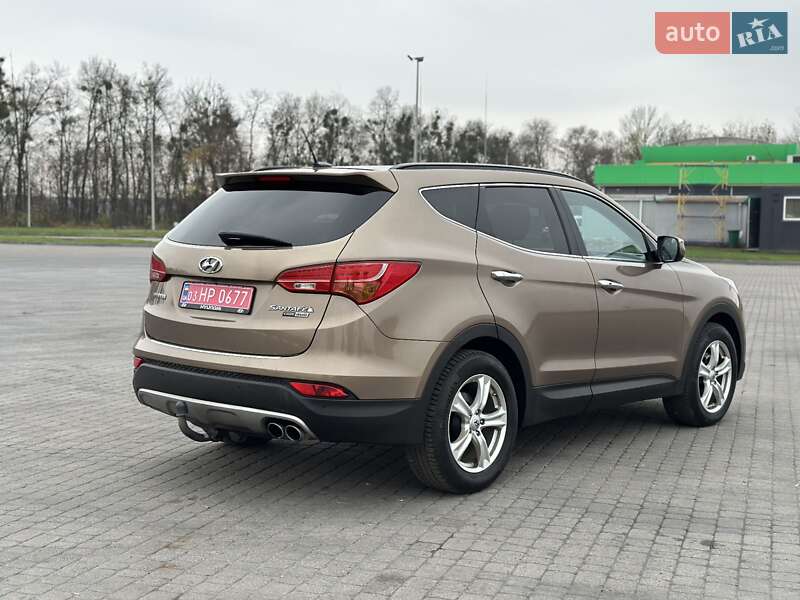 Внедорожник / Кроссовер Hyundai Santa FE 2013 в Радивилове