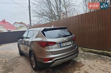 Внедорожник / Кроссовер Hyundai Santa FE 2016 в Виннице