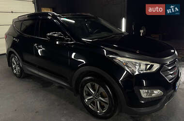 Позашляховик / Кросовер Hyundai Santa FE 2015 в Дніпрі