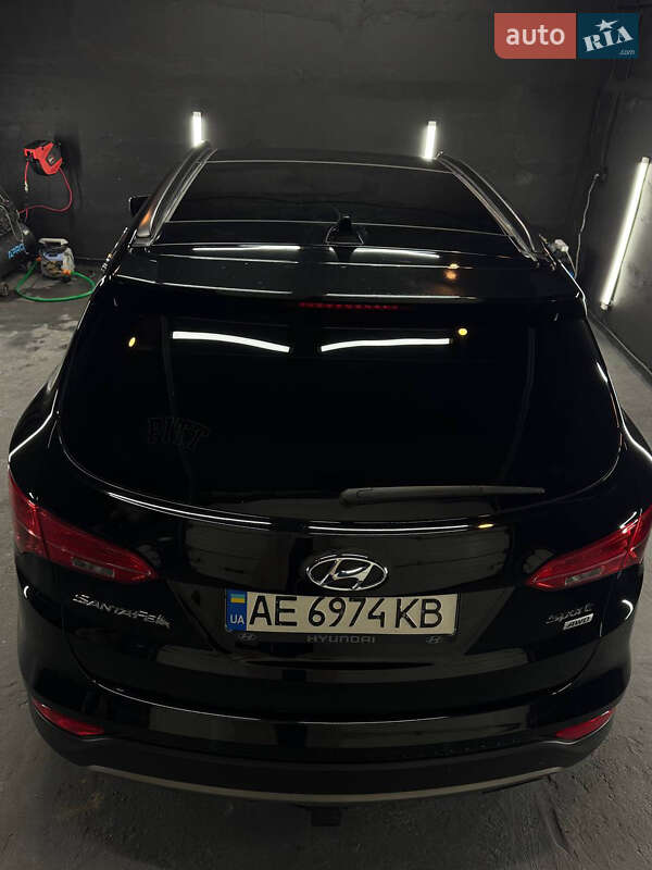 Внедорожник / Кроссовер Hyundai Santa FE 2015 в Днепре фото 37 Внедорожник / Кроссовер Hyundai Santa FE 2015 в Днепре