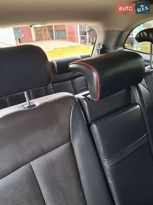 Внедорожник / Кроссовер Hyundai Santa FE 2006 в Яворове