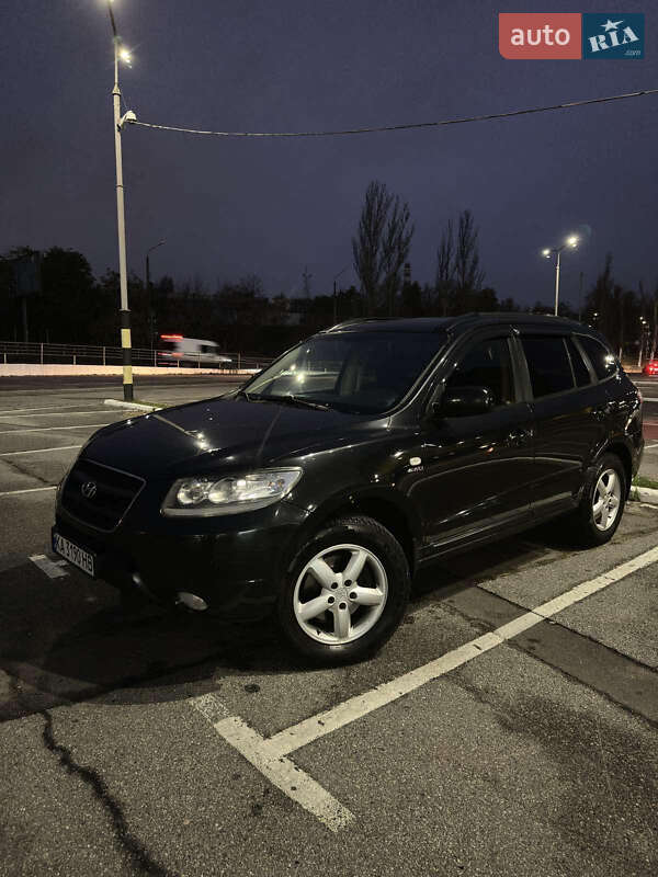 Внедорожник / Кроссовер Hyundai Santa FE 2006 в Киеве