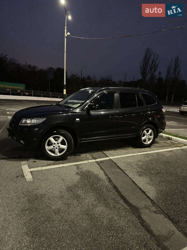 Внедорожник / Кроссовер Hyundai Santa FE 2006 в Киеве