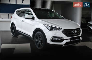 Внедорожник / Кроссовер Hyundai Santa FE 2017 в Ровно
