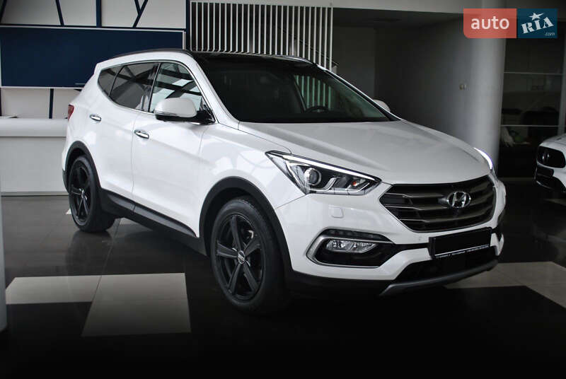 Внедорожник / Кроссовер Hyundai Santa FE 2017 в Ровно