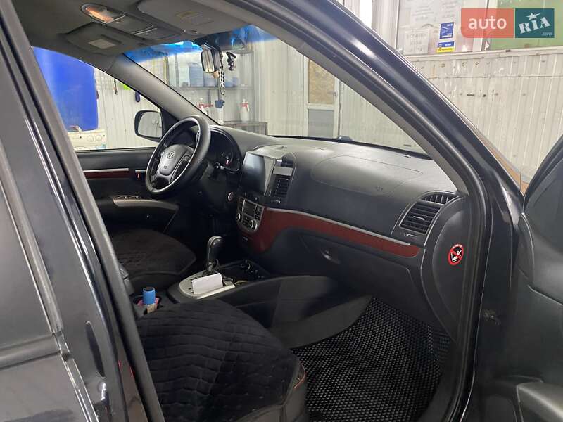 Позашляховик / Кросовер Hyundai Santa FE 2008 в Львові фото 10 Позашляховик / Кросовер Hyundai Santa FE 2008 в Львові