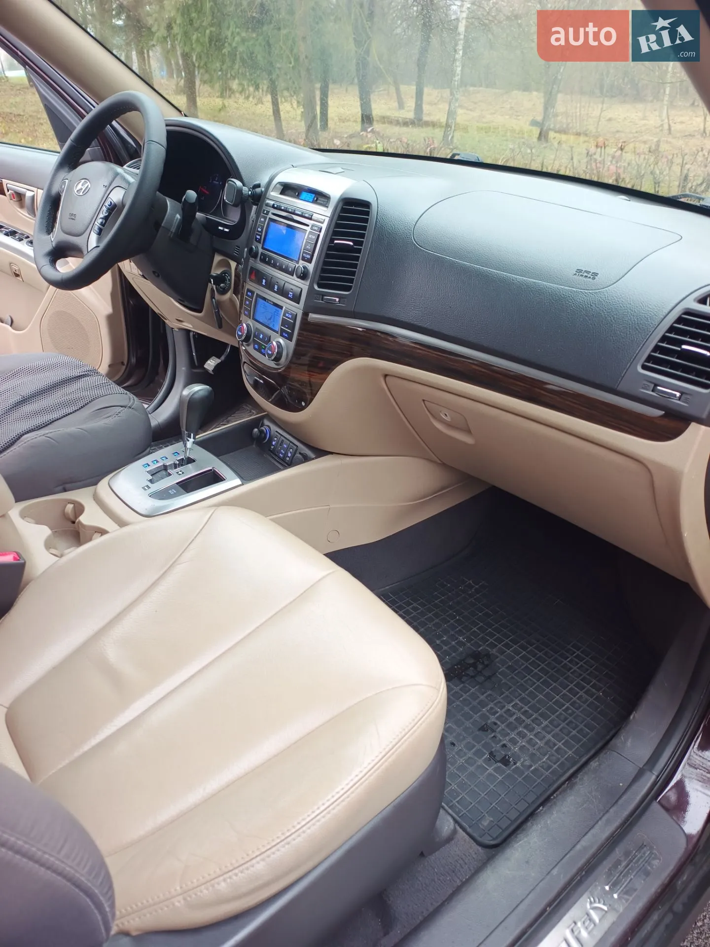 2011 Hyundai Santa Fe - мініатюра 13