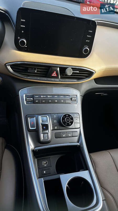 Внедорожник / Кроссовер Hyundai Santa FE 2022 в Киеве