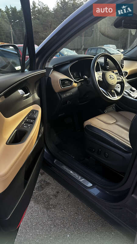 Внедорожник / Кроссовер Hyundai Santa FE 2022 в Киеве