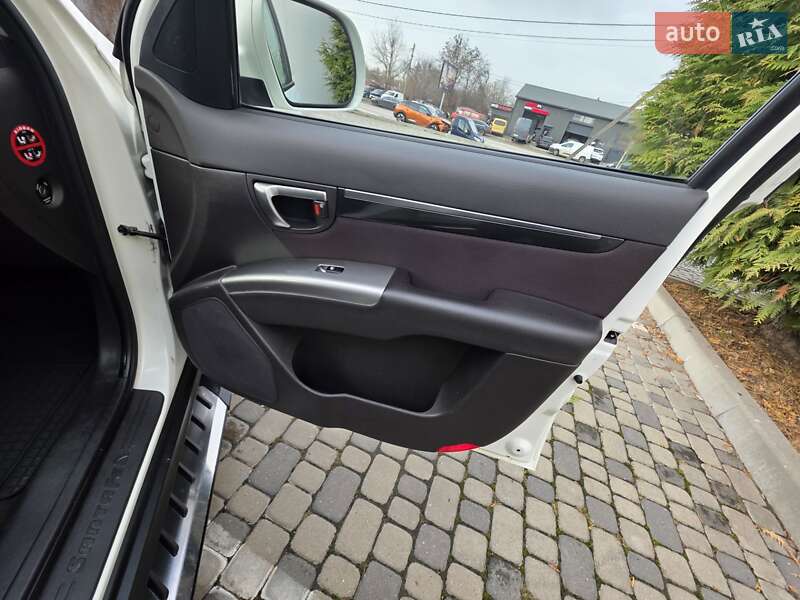 Внедорожник / Кроссовер Hyundai Santa FE 2011 в Ивано-Франковске