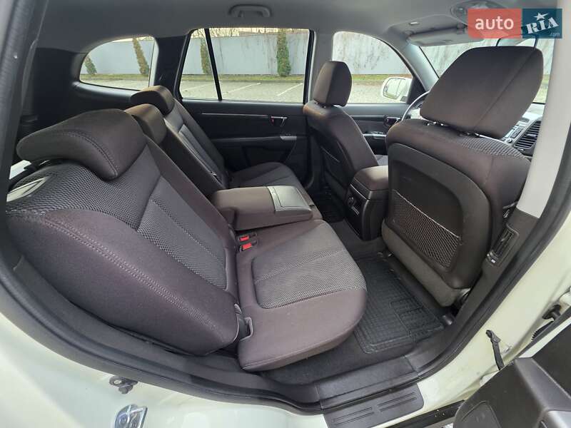 Внедорожник / Кроссовер Hyundai Santa FE 2011 в Ивано-Франковске