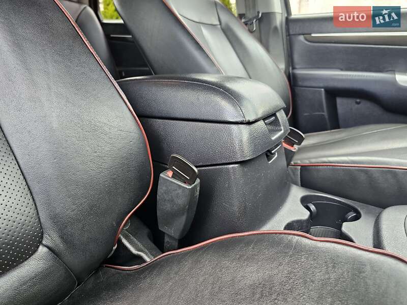 Внедорожник / Кроссовер Hyundai Santa FE 2008 в Стрые фото 109 Внедорожник / Кроссовер Hyundai Santa FE 2008 в Стрые