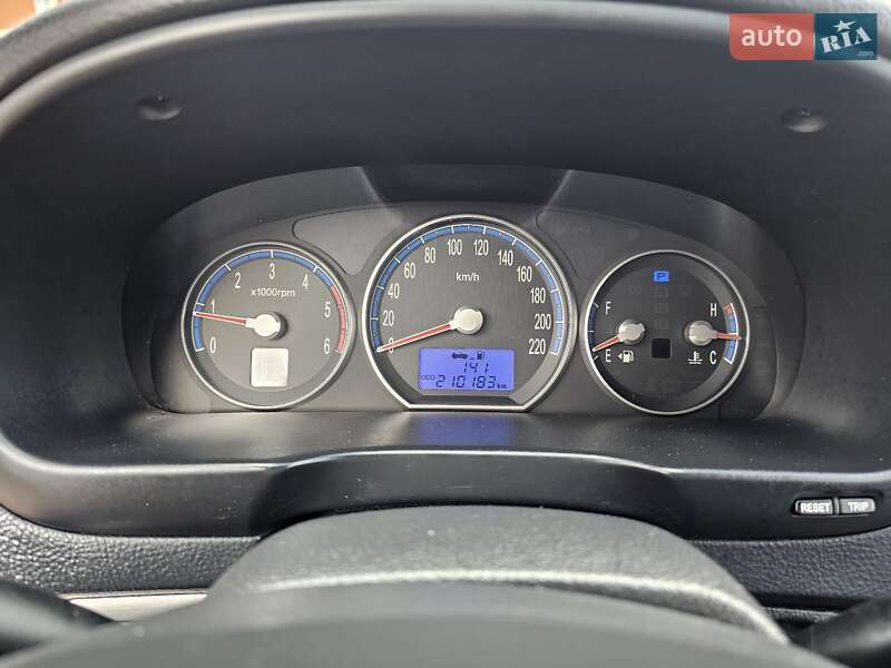 Внедорожник / Кроссовер Hyundai Santa FE 2008 в Стрые фото 146 Внедорожник / Кроссовер Hyundai Santa FE 2008 в Стрые