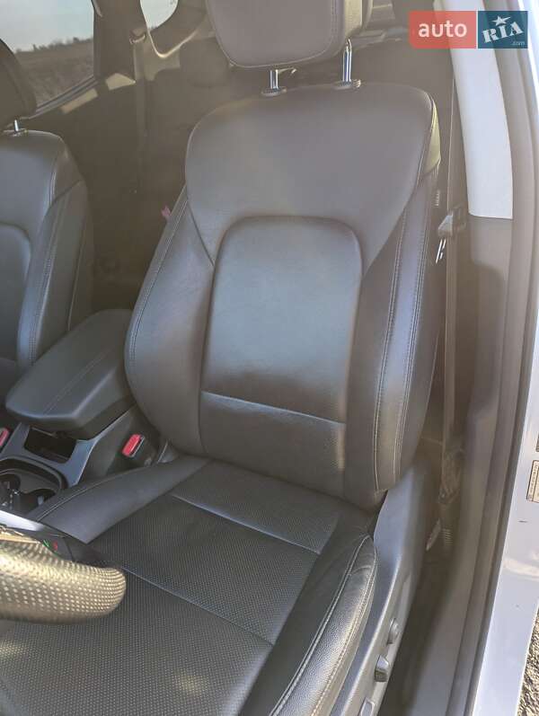 Внедорожник / Кроссовер Hyundai Santa FE 2014 в Киеве фото 21 Внедорожник / Кроссовер Hyundai Santa FE 2014 в Киеве