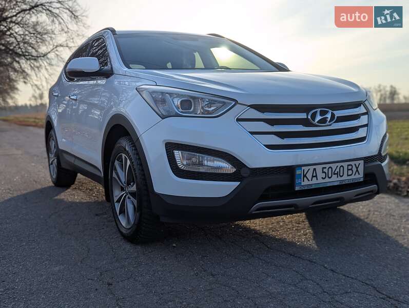Внедорожник / Кроссовер Hyundai Santa FE 2014 в Киеве фото 2 Внедорожник / Кроссовер Hyundai Santa FE 2014 в Киеве