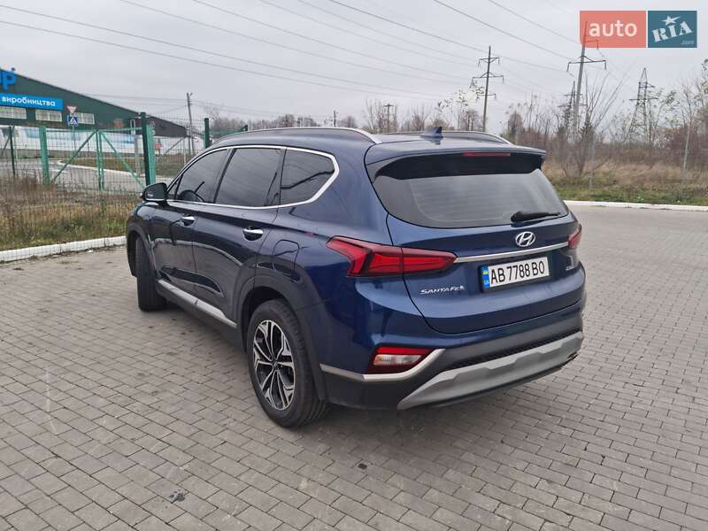 Позашляховик / Кросовер Hyundai Santa FE 2018 в Вінниці
