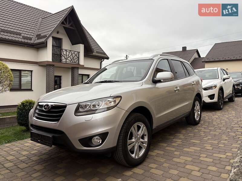 Внедорожник / Кроссовер Hyundai Santa FE 2011 в Ровно фото 7 Внедорожник / Кроссовер Hyundai Santa FE 2011 в Ровно