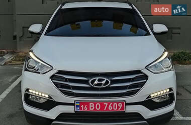 Внедорожник / Кроссовер Hyundai Santa FE 2016 в Киеве