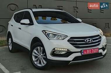 Внедорожник / Кроссовер Hyundai Santa FE 2016 в Киеве