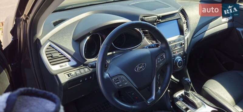 Внедорожник / Кроссовер Hyundai Santa FE 2017 в Тернополе