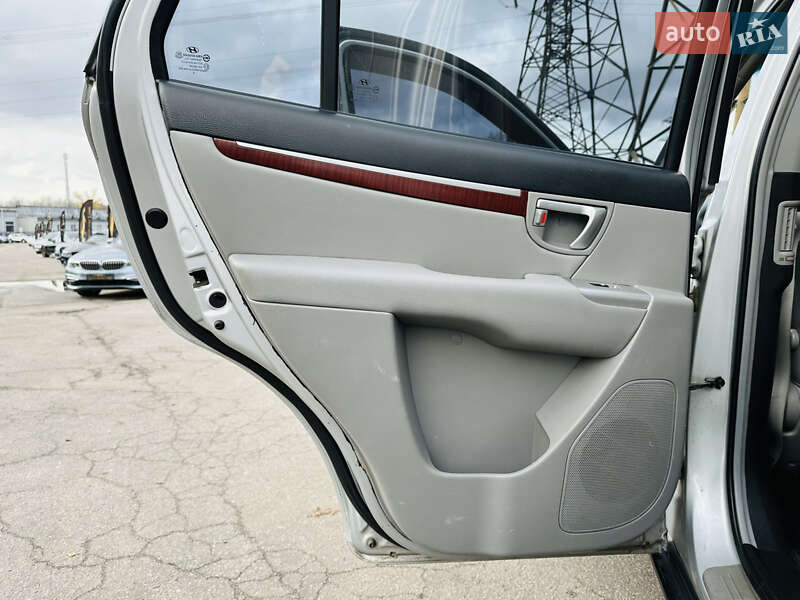 Внедорожник / Кроссовер Hyundai Santa FE 2007 в Харькове фото 19 Внедорожник / Кроссовер Hyundai Santa FE 2007 в Харькове