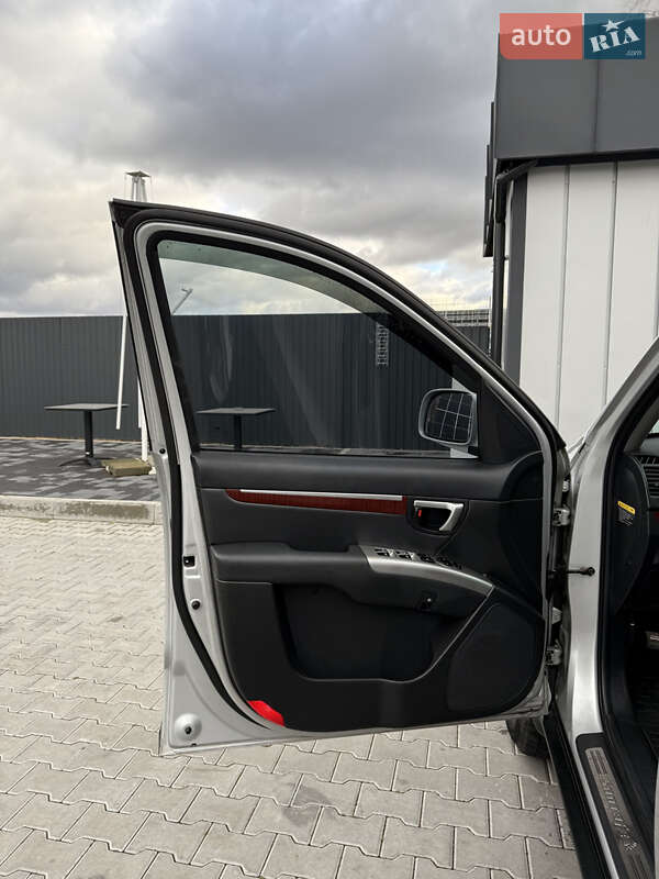 Позашляховик / Кросовер Hyundai Santa FE 2007 в Володимирі