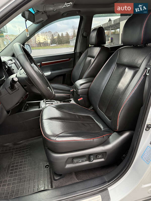 Позашляховик / Кросовер Hyundai Santa FE 2007 в Володимирі