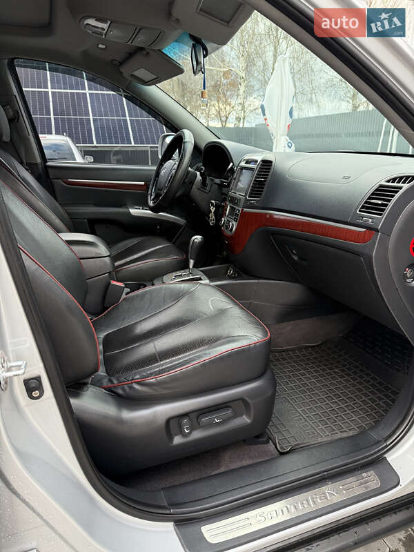 Позашляховик / Кросовер Hyundai Santa FE 2007 в Володимирі