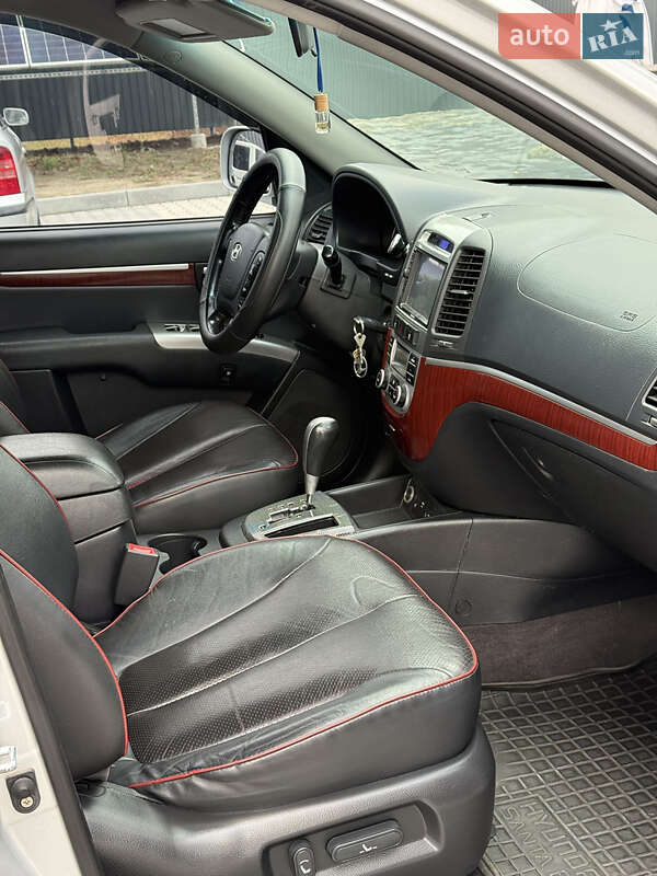 Позашляховик / Кросовер Hyundai Santa FE 2007 в Володимирі