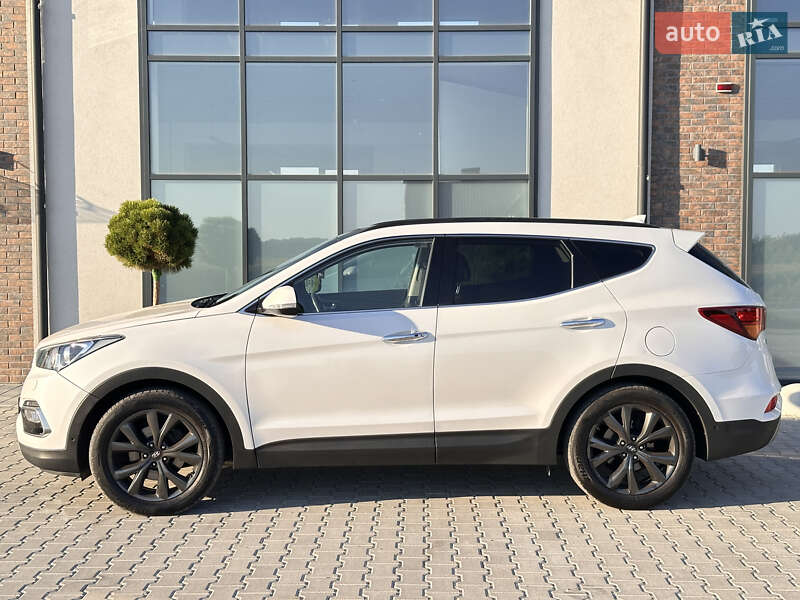 Внедорожник / Кроссовер Hyundai Santa FE 2016 в Тернополе