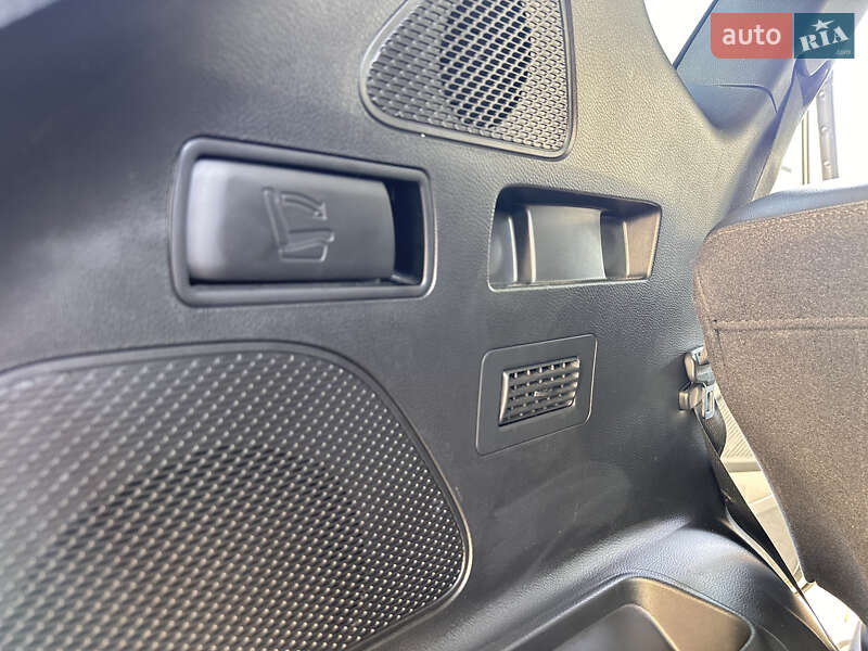 Внедорожник / Кроссовер Hyundai Santa FE 2016 в Тернополе