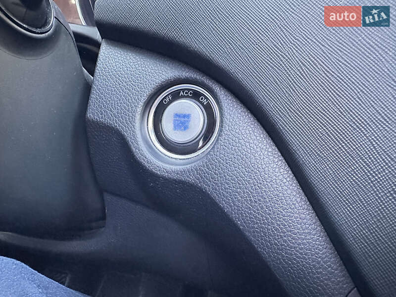 Внедорожник / Кроссовер Hyundai Santa FE 2016 в Тернополе