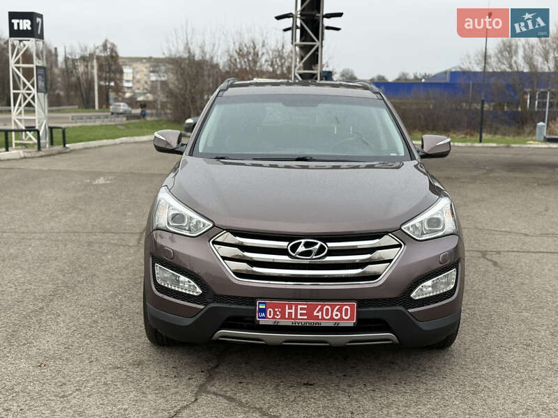 Внедорожник / Кроссовер Hyundai Santa FE 2013 в Дубно фото 4 Внедорожник / Кроссовер Hyundai Santa FE 2013 в Дубно