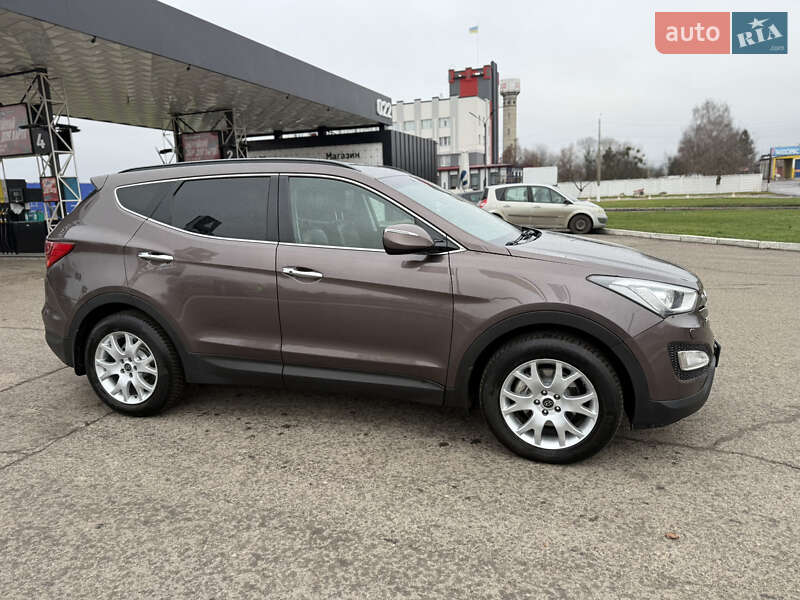 Внедорожник / Кроссовер Hyundai Santa FE 2013 в Дубно фото 6 Внедорожник / Кроссовер Hyundai Santa FE 2013 в Дубно