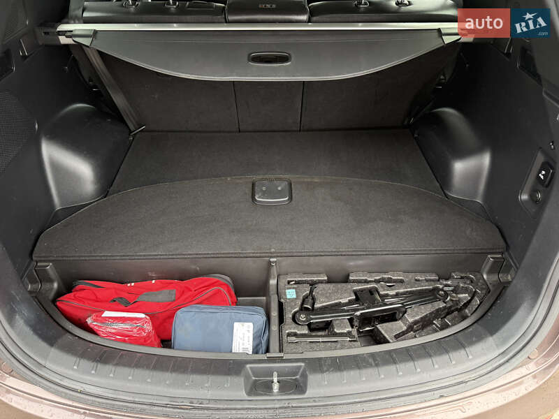 Внедорожник / Кроссовер Hyundai Santa FE 2013 в Дубно фото 20 Внедорожник / Кроссовер Hyundai Santa FE 2013 в Дубно