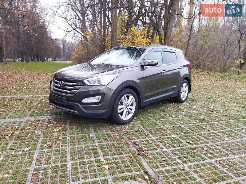 Внедорожник / Кроссовер Hyundai Santa FE 2014 в Киеве фото 2 Внедорожник / Кроссовер Hyundai Santa FE 2014 в Киеве