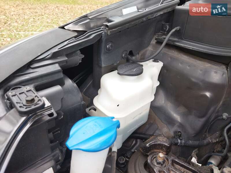 Внедорожник / Кроссовер Hyundai Santa FE 2014 в Киеве фото 26 Внедорожник / Кроссовер Hyundai Santa FE 2014 в Киеве