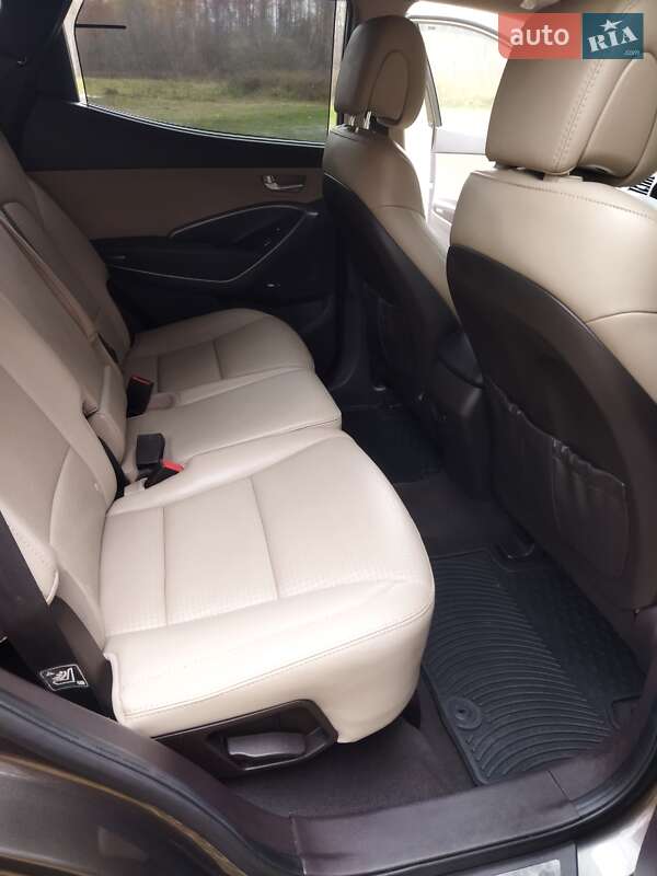 Внедорожник / Кроссовер Hyundai Santa FE 2014 в Киеве фото 46 Внедорожник / Кроссовер Hyundai Santa FE 2014 в Киеве