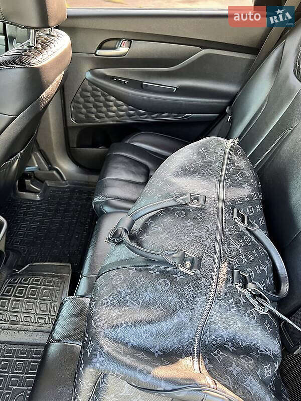 Внедорожник / Кроссовер Hyundai Santa FE 2018 в Одессе