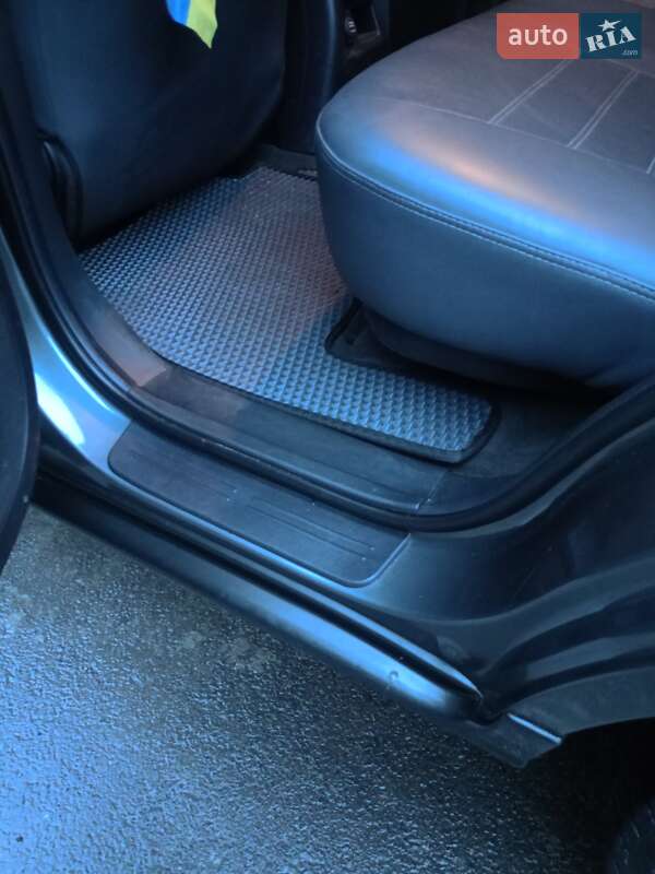 Внедорожник / Кроссовер Hyundai Santa FE 2007 в Корце