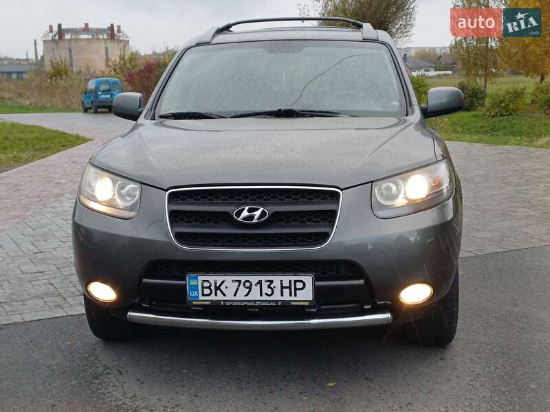 Внедорожник / Кроссовер Hyundai Santa FE 2007 в Ровно