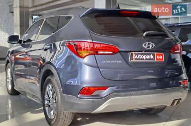 Внедорожник / Кроссовер Hyundai Santa FE 2017 в Одессе