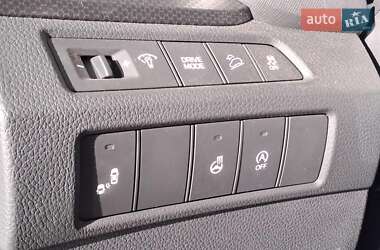 Внедорожник / Кроссовер Hyundai Santa FE 2017 в Одессе